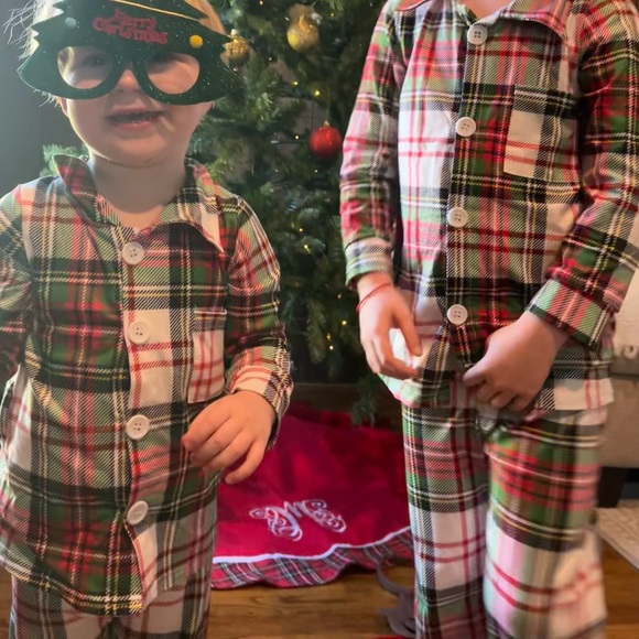 Plaid PJ’s brother set - Picture 2 of 4
